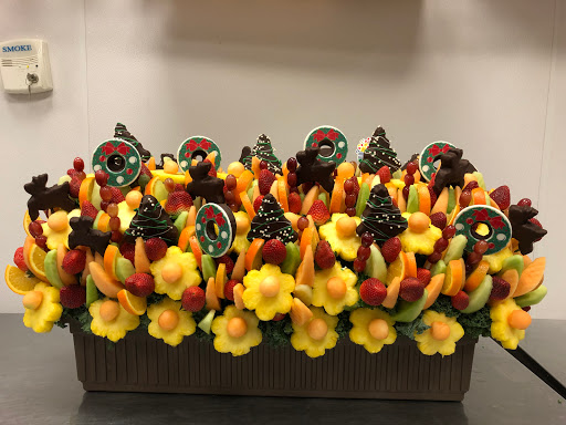 Gift Shop «Edible Arrangements», reviews and photos, 8300 Tamarack Village Suite 108, Woodbury, MN 55125, USA