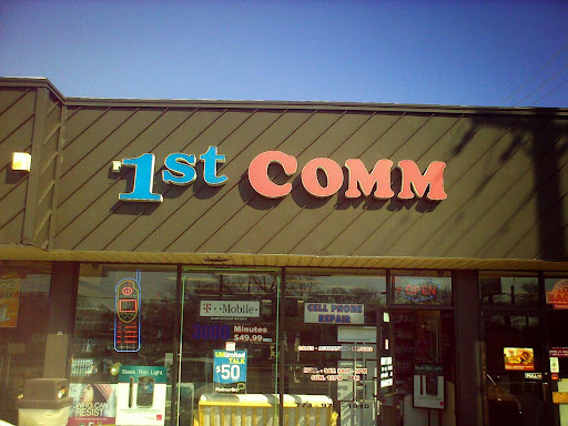 Cell Phone Store «1st Communications», reviews and photos, 1956 W Peterson Ave, Chicago, IL 60660, USA