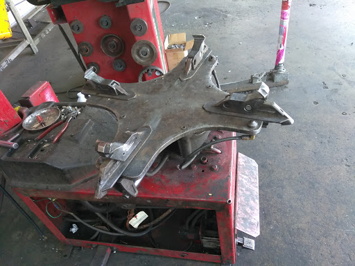 Tire Shop «Texas Tires», reviews and photos, 5407 E Belknap St, Haltom City, TX 76117, USA