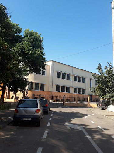 Școala Gimnazială "Principesa Margareta" Bucureşti - Școală