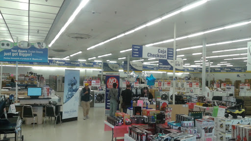 Appliance Store «Sears Outlet», reviews and photos, 8245 N Florida Ave, Tampa, FL 33604, USA