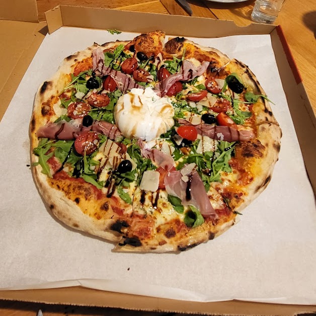 Giulianna Pizza à Saint-Gilles (Gard 30)