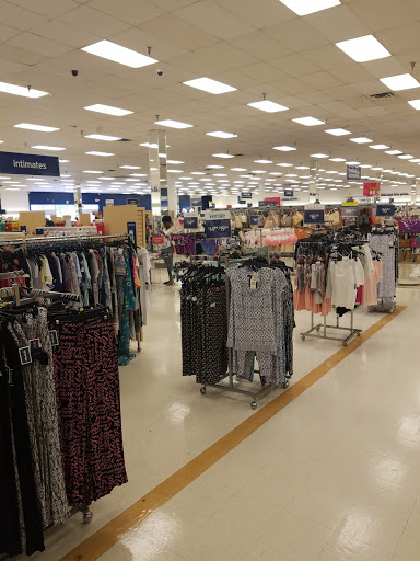 Department Store «Marshalls», reviews and photos, 500 N University Dr, Pembroke Pines, FL 33024, USA