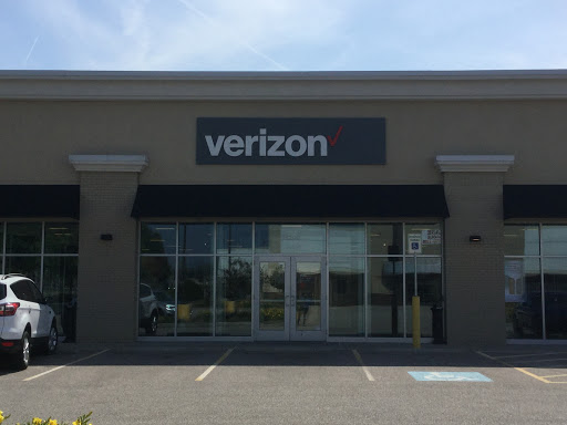 Cell Phone Store «Verizon», reviews and photos, 26200 Brookpark Rd, North Olmsted, OH 44070, USA