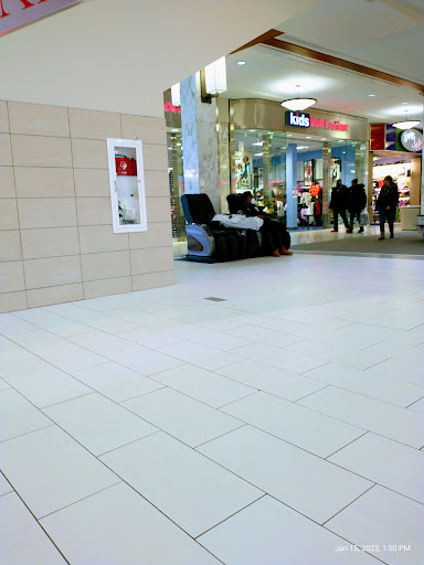 Shopping Mall «Monroeville Mall», reviews and photos, 200 Mall Cir Dr, Monroeville, PA 15146, USA
