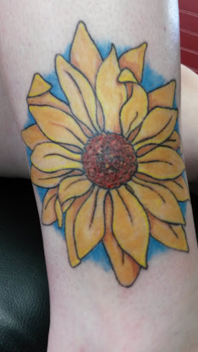 Tattoo Shop «Red Sky Tattoo», reviews and photos, 773 Point Brown Ave NE, Ocean Shores, WA 98569, USA