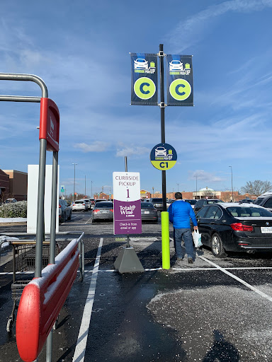 Wine Store «Total Wine & More», reviews and photos, 46301 Potomac Run Plaza, Sterling, VA 20164, USA