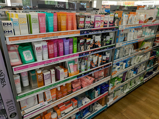 Hair Salon «Ulta Beauty», reviews and photos, 641 E Boughton Rd #100, Bolingbrook, IL 60440, USA