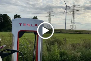 Tesla Supercharger image