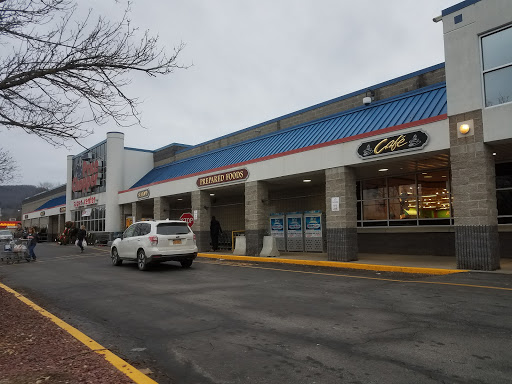 Supermarket «Price Chopper», reviews and photos, 8648 NY-22 #1, Granville, NY 12832, USA