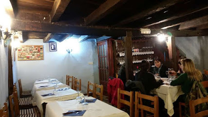 Restaurante El Arroyo - C. el Caño, 4, 09145 Orbaneja del Castillo, Burgos, Spain