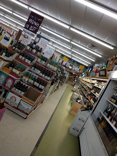 Grocery Store «Melbourne Beach Market», reviews and photos, 302 Ocean Ave, Melbourne Beach, FL 32951, USA
