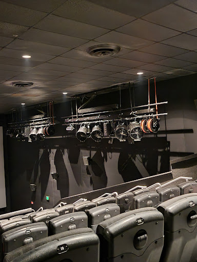 Movie Theater «Regal Cinemas Beaver Creek 12», reviews and photos, 1441 Beaver Creek Commons Dr, Apex, NC 27502, USA