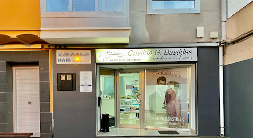 Cristina G. Bastidas “Cuidamos tu Imágen” en Requena, Valencia
