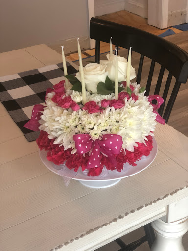 Florist «Valley Florist», reviews and photos, 301 Merrimack St, Methuen, MA 01844, USA