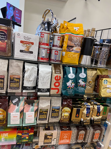 Department Store «T.J. Maxx and HomeGoods», reviews and photos, 2540 Cumberland Blvd SE, Smyrna, GA 30080, USA