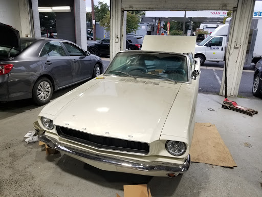 Auto Body Shop «ACME Body & Paint», reviews and photos, 3430 Washington St, Jamaica Plain, MA 02130, USA