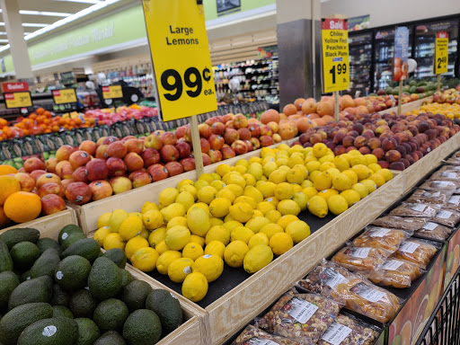 Grocery Store «Jewel-Osco», reviews and photos, 2485 Howard St, Evanston, IL 60202, USA