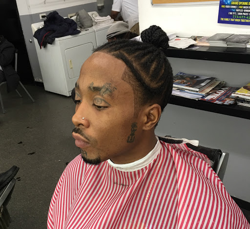 Barber Shop «Adams Barber Shop», reviews and photos, 5138 W Madison St, Chicago, IL 60644, USA