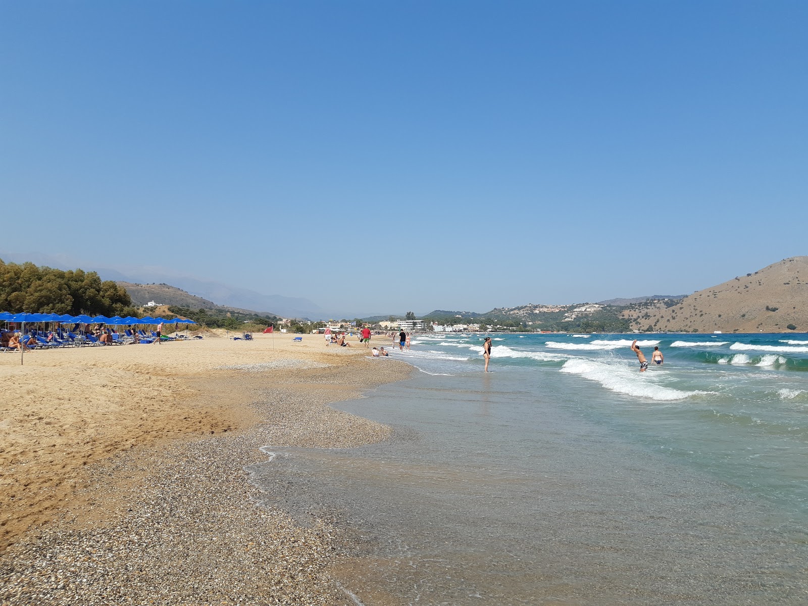 Photo of Peristeras Beach and the settlement