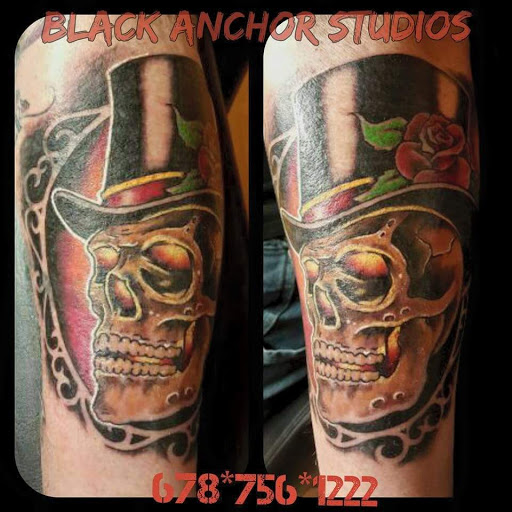 Explore hand henna tattoo ideas, creative tattoo ideas in Dallas, available at Black Anchor Studios