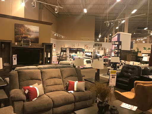 Furniture Store «Ashley HomeStore», reviews and photos, 925 Paterson Plank Rd, Secaucus, NJ 07094, USA