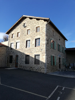 Mairie à Essertines-en-Châtelneuf