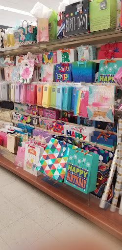 Drug Store «Walgreens», reviews and photos, 1028 S San Fernando Blvd, Burbank, CA 91502, USA