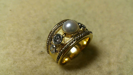 Jewelry Designer «Goldsmith By Rudi», reviews and photos, 434 N Main St, Hendersonville, NC 28792, USA