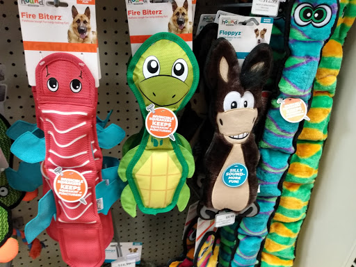 Pet Supply Store «Pet Supermarket», reviews and photos, 1800 W 68th St #140, Hialeah, FL 33014, USA