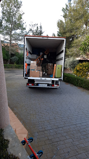 Confimudanzas Transportes y Mudanzas – (Cervelló)