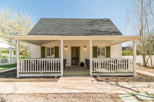 Heller House Inn on Main