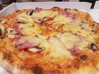 Plats et boissons du Pizzas à emporter Pizza Bisso à Nice - n°15