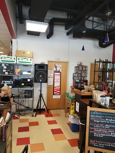 Book Store «Mojo Books & Records», reviews and photos, 2540 E Fowler Ave, Tampa, FL 33612, USA