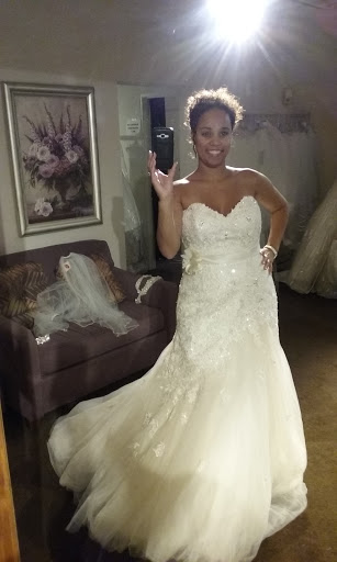 Bridal Shop «Cocoa Couture», reviews and photos, 575 E Chocolate Ave, Hershey, PA 17033, USA