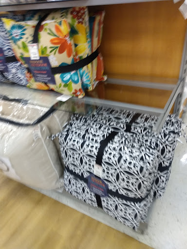 Department Store «T.J. Maxx», reviews and photos, 200 S Main St, West Lebanon, NH 03784, USA