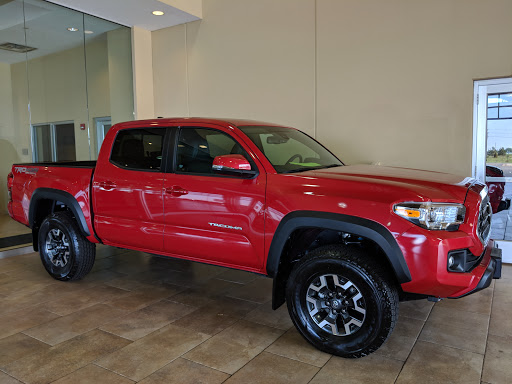 Toyota Dealer «Carlson Toyota», reviews and photos, 12880 Riverdale Dr NW, Coon Rapids, MN 55448, USA