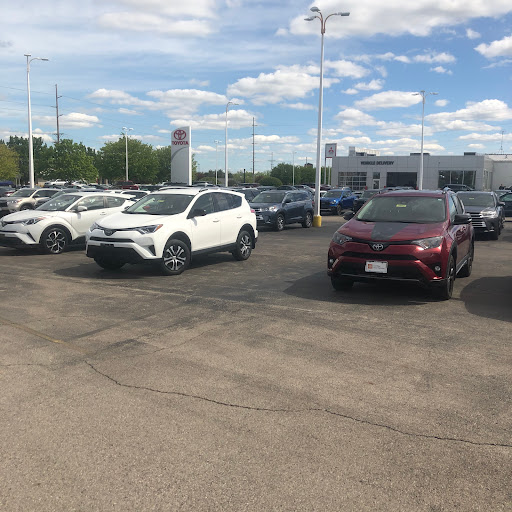 Toyota Dealer «Walker Toyota», reviews and photos, 8457 N Springboro Pike, Miamisburg, OH 45342, USA