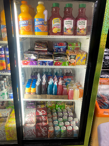 Grocery Store «Parkview Market», reviews and photos, 515 S Cardinal Ave, Stockton, CA 95215, USA