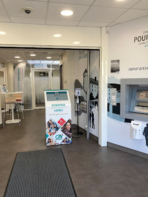 CREDIT AGRICOLE ESVRES à Esvres-sur-Indre