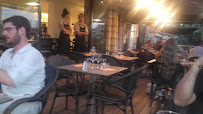 Atmosphère du Le Mativio - Restaurant Brasserie Pizzeria à Mandelieu-la-Napoule - n°10