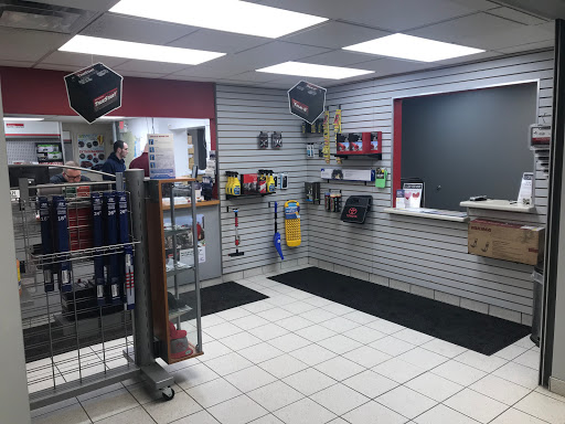 Car Dealer «LaFontaine Toyota», reviews and photos, 2027 S Telegraph Rd, Dearborn, MI 48124, USA