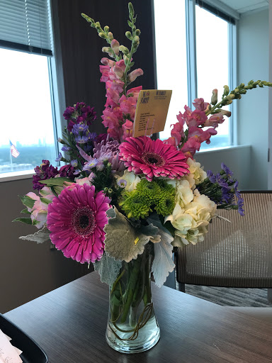 MC Florist formerly Memorial City Florist, 712 Wilcrest Dr, Houston, TX 77042, USA, 