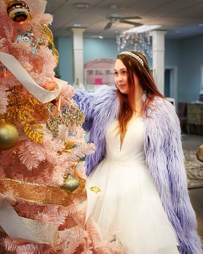 Bridal Shop «B. Ella Bridal», reviews and photos, 570 S Main St, Plymouth, MI 48170, USA