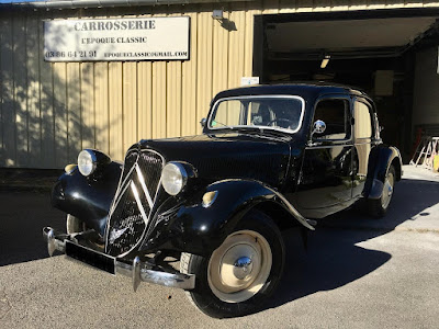 Carrosserie l’époque classic à Villeneuve-la-Guyard