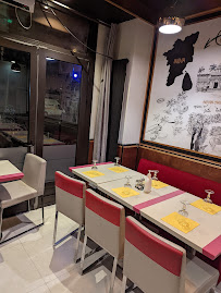 Atmosphère du Restaurant indien Restaurant Indian Taste | Aappakadai à Paris - n°2