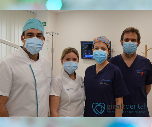 Clínica Giralt Dental en Badajoz
