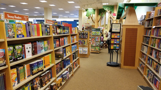 Book Store «Barnes & Noble», reviews and photos, 11380 Legacy Ave, Palm Beach Gardens, FL 33410, USA