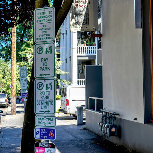 Book Store «Daedalus Books», reviews and photos, 2074 NW Flanders St, Portland, OR 97209, USA