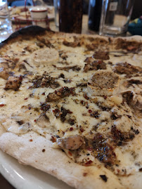 Plats et boissons du Pizzeria Mona Pizzas à Saumur - n°3